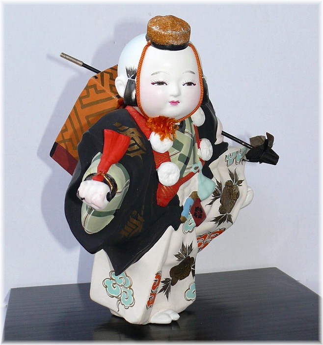  Бэнкэй с копьем и чётками, японская статуэтка из керамики, 1950-е гг