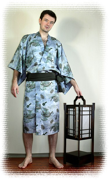 мужское страинное кимоно и пояс оби