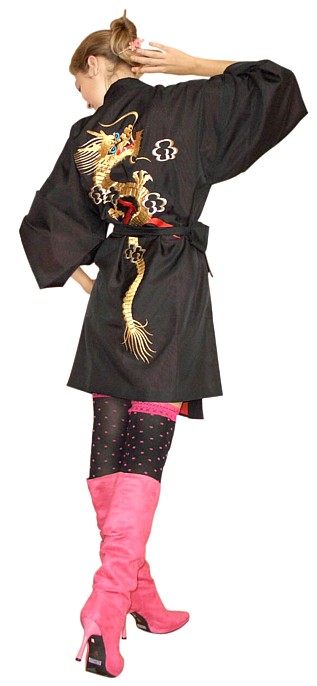 японское кимоно-мини с вышивкой и подкладкой