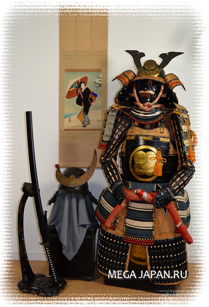  самурай-арт: доспехи самурая, подставка для самурайского меча, самурайский шлем Кабуто