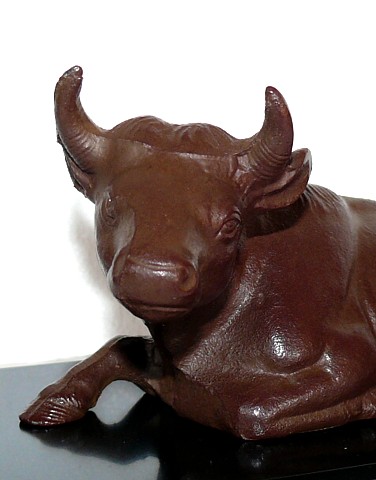японский бык, кабинетная скульптура из железа. Mega Japan, японский интернет-магазин