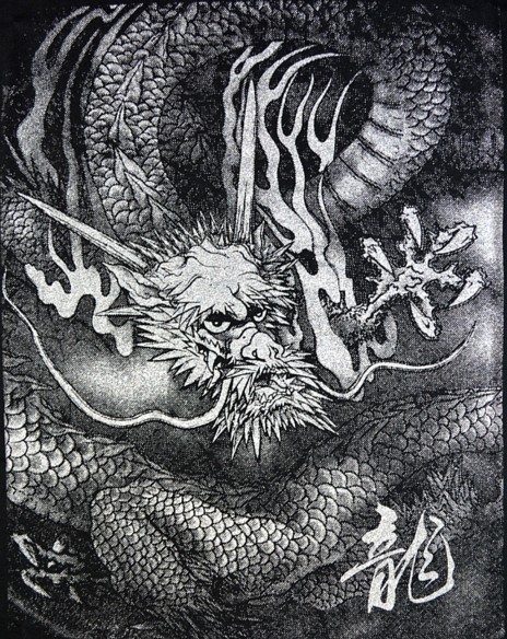 Лунный Дракон, рисунок на спине мужской японской футболки