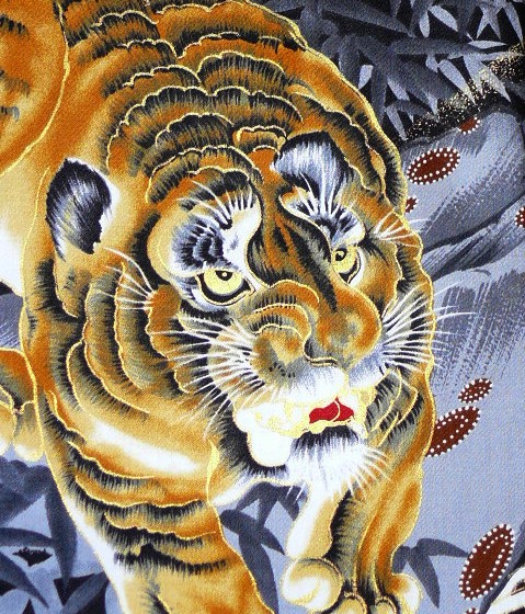 ТИГР, рисунок ткани японского мужского кимоно