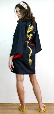 халат-кимоно с вышивкой и подкладкой, сделано в Японии