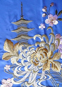 вышивка на спинке японского женского кимоно ЯПОНСКИЙ САД
